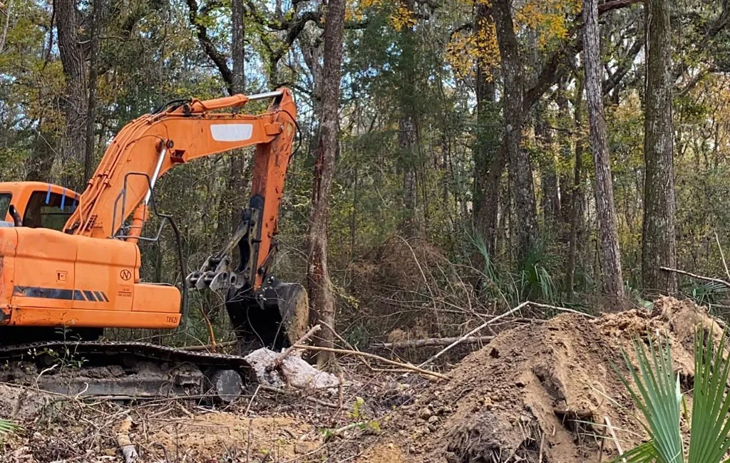 Pasco Hernando Land Services - Land Clearing Services Image 1